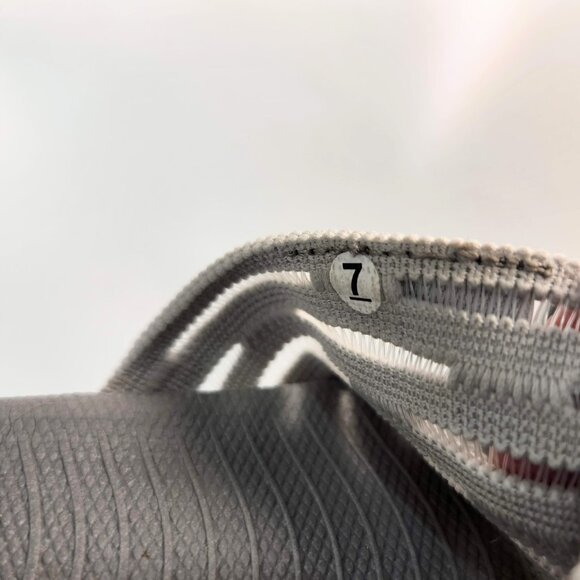 Sketchers, Goga Mat Gen 5, gray/white Sz 7, pre-owned, excellent condition - Picture 4 of 4